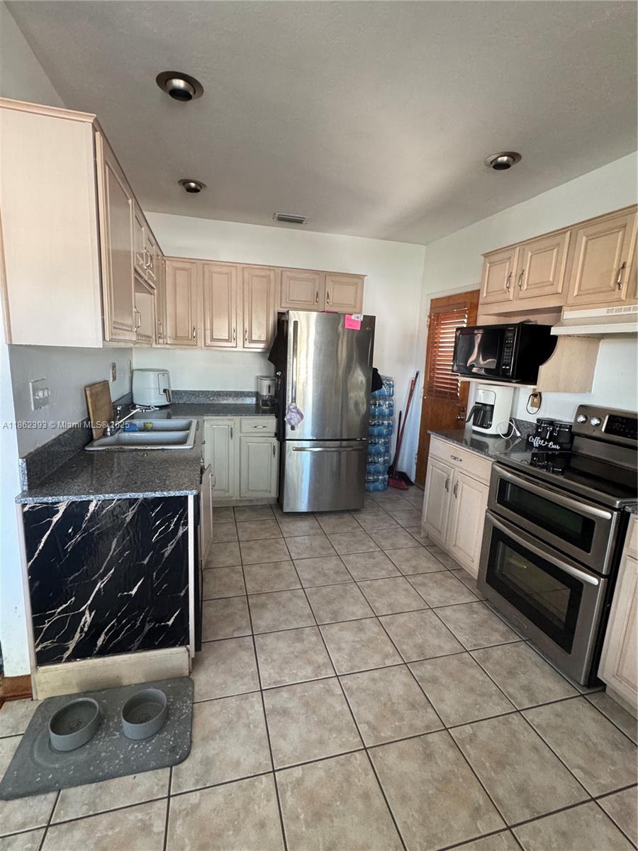 2840 SW 103rd Pl