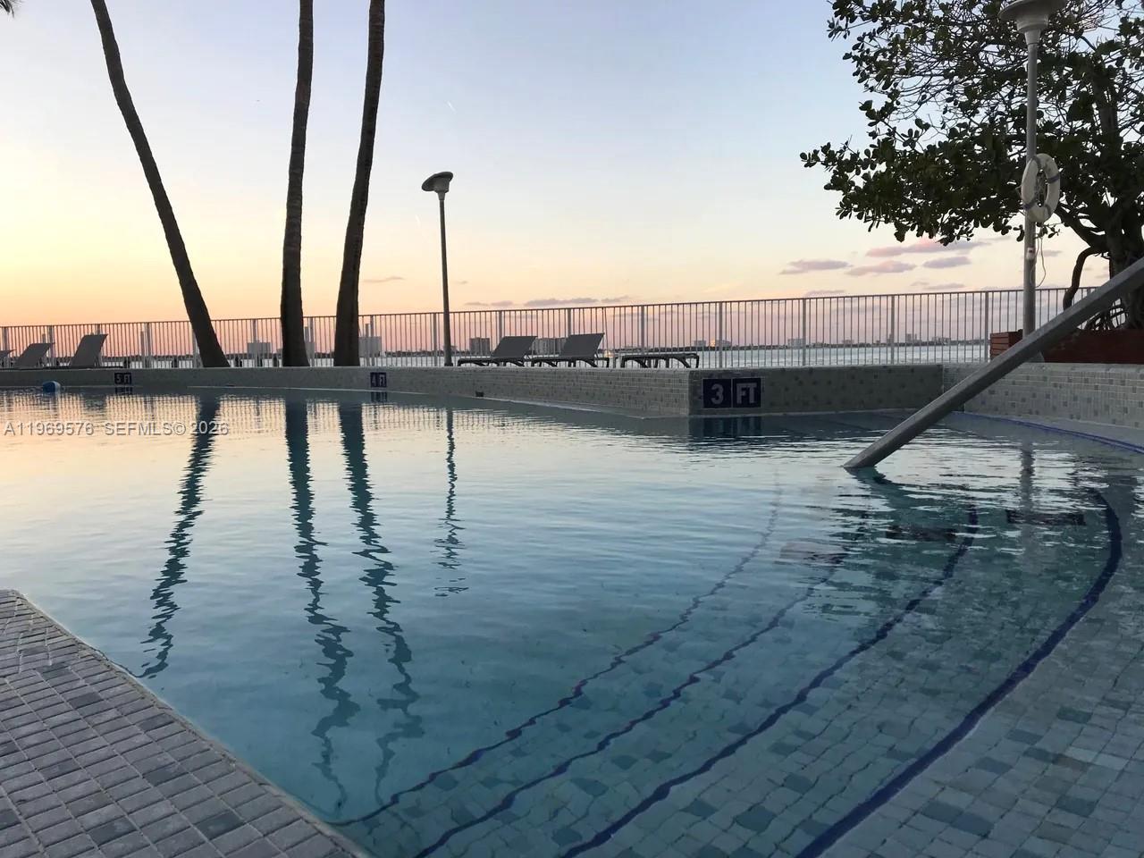 KENNEDY HOUSE CONDO - Residential