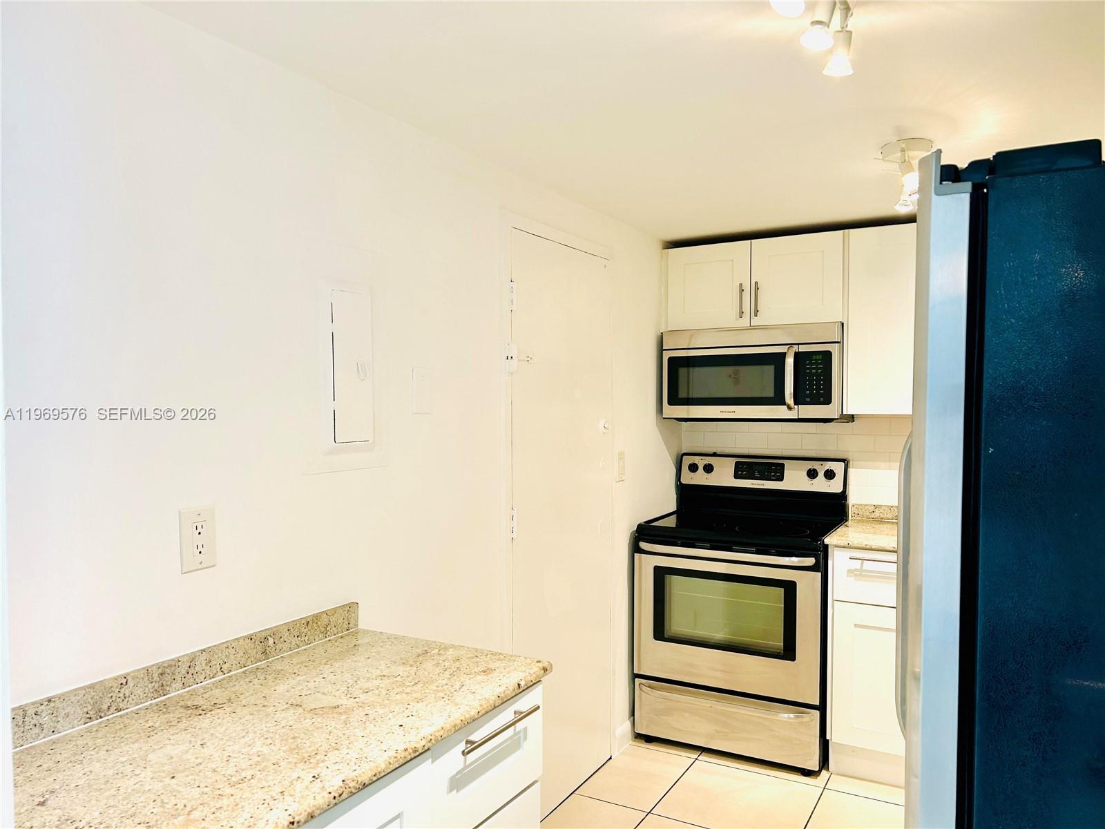 KENNEDY HOUSE CONDO - Residential