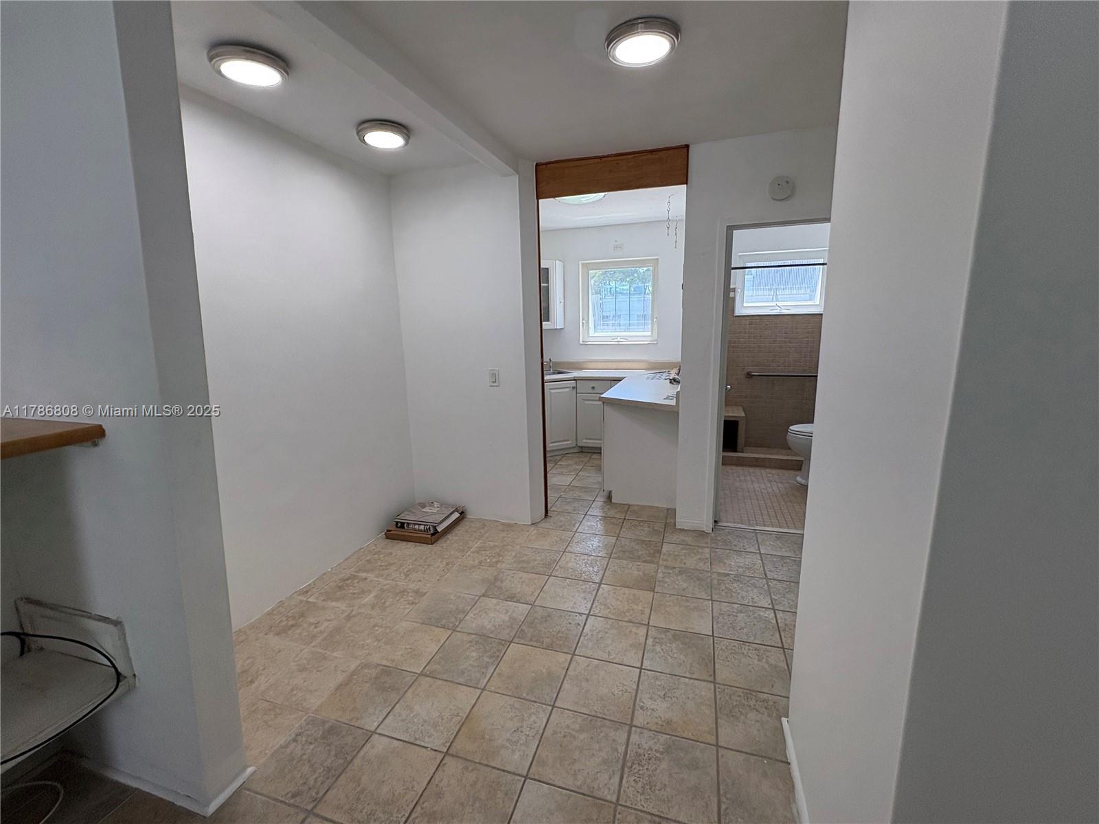 OCEAN BEACH FLA SUB - Residential