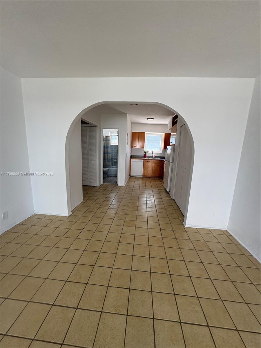 OCEAN BEACH FLA SUB - Residential