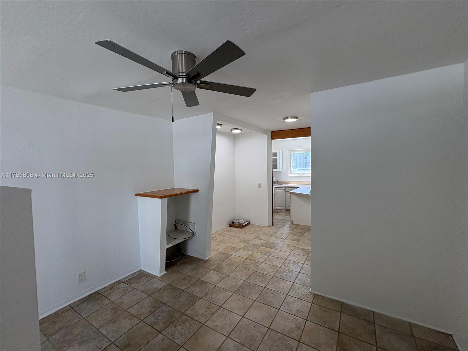 OCEAN BEACH FLA SUB - Residential