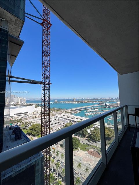 244 Biscayne Blvd 2604 Miami FL 33132