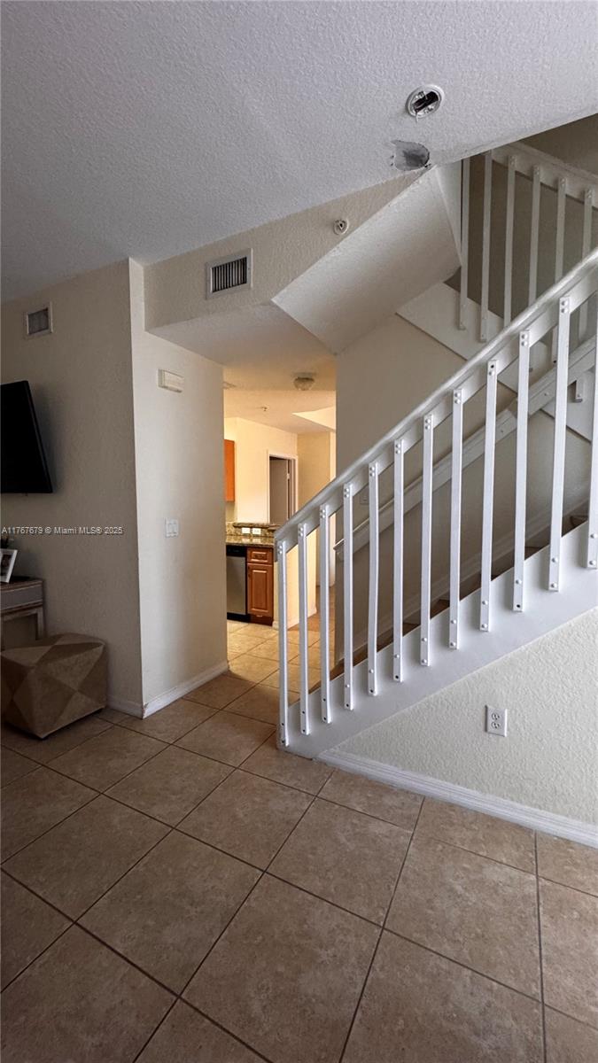 PEMBROKE CAY CONDO - Residential