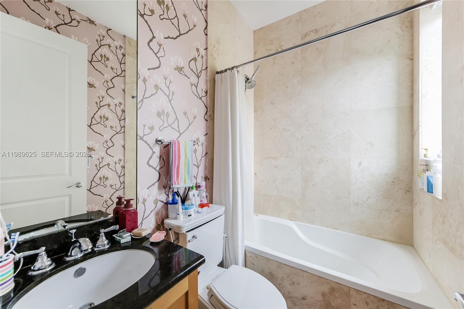 BRICKELLS FLAGLER - Residential Lease