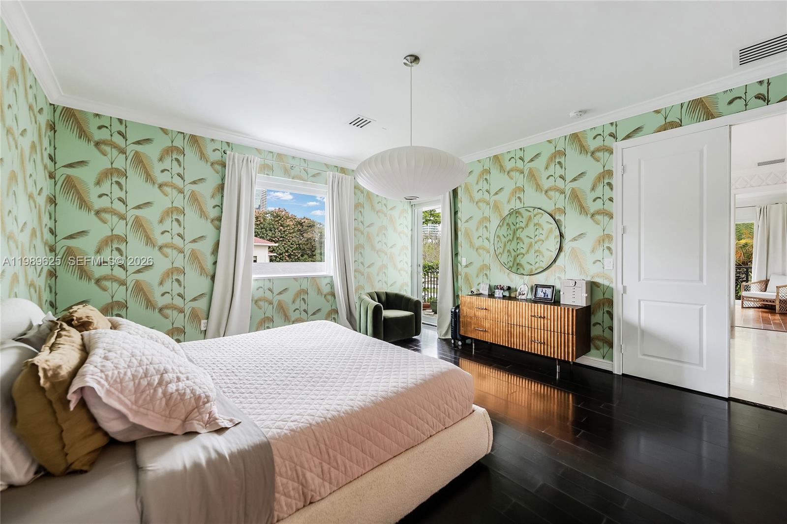 BRICKELLS FLAGLER - Residential Lease