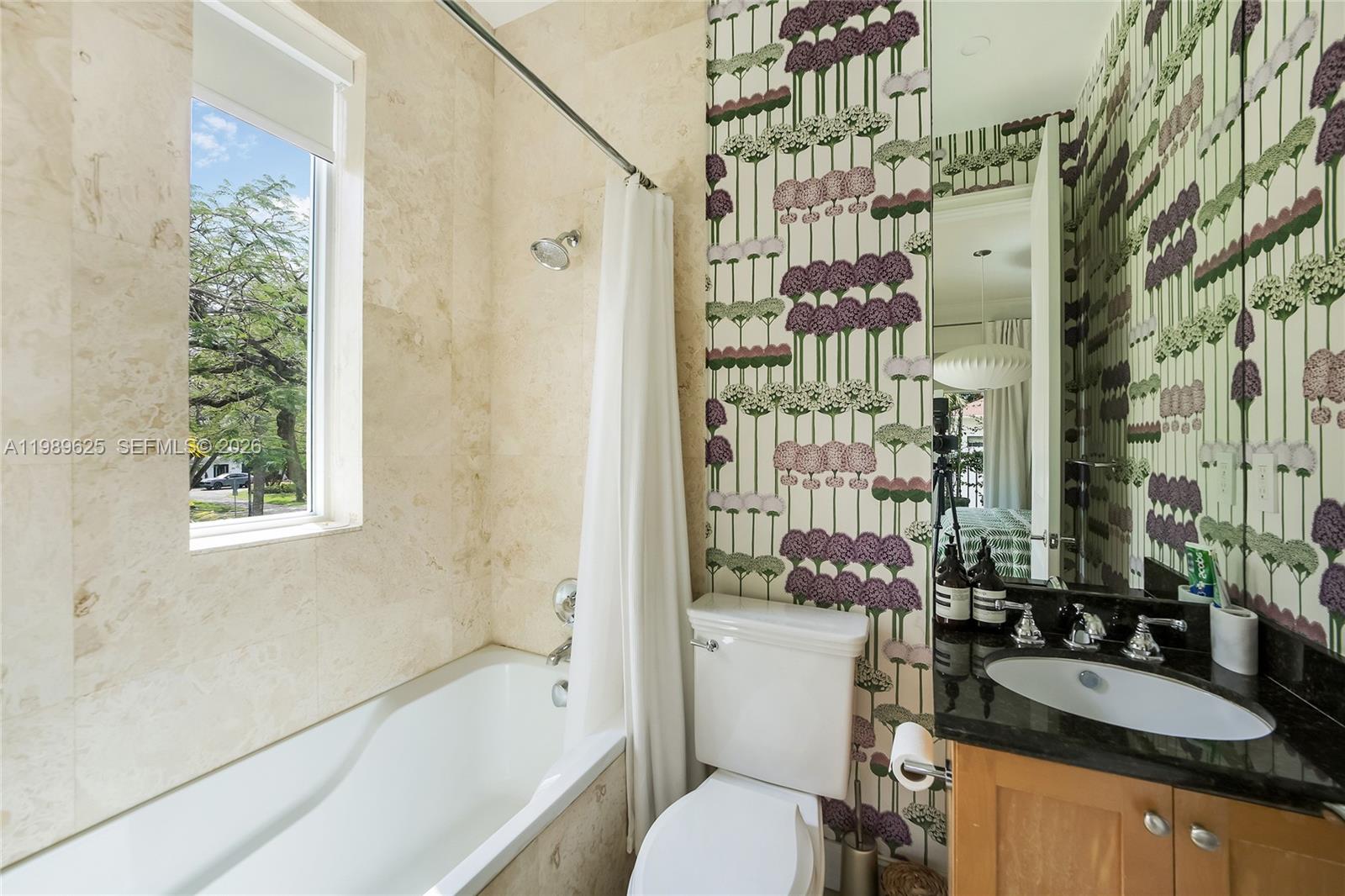 BRICKELLS FLAGLER - Residential Lease