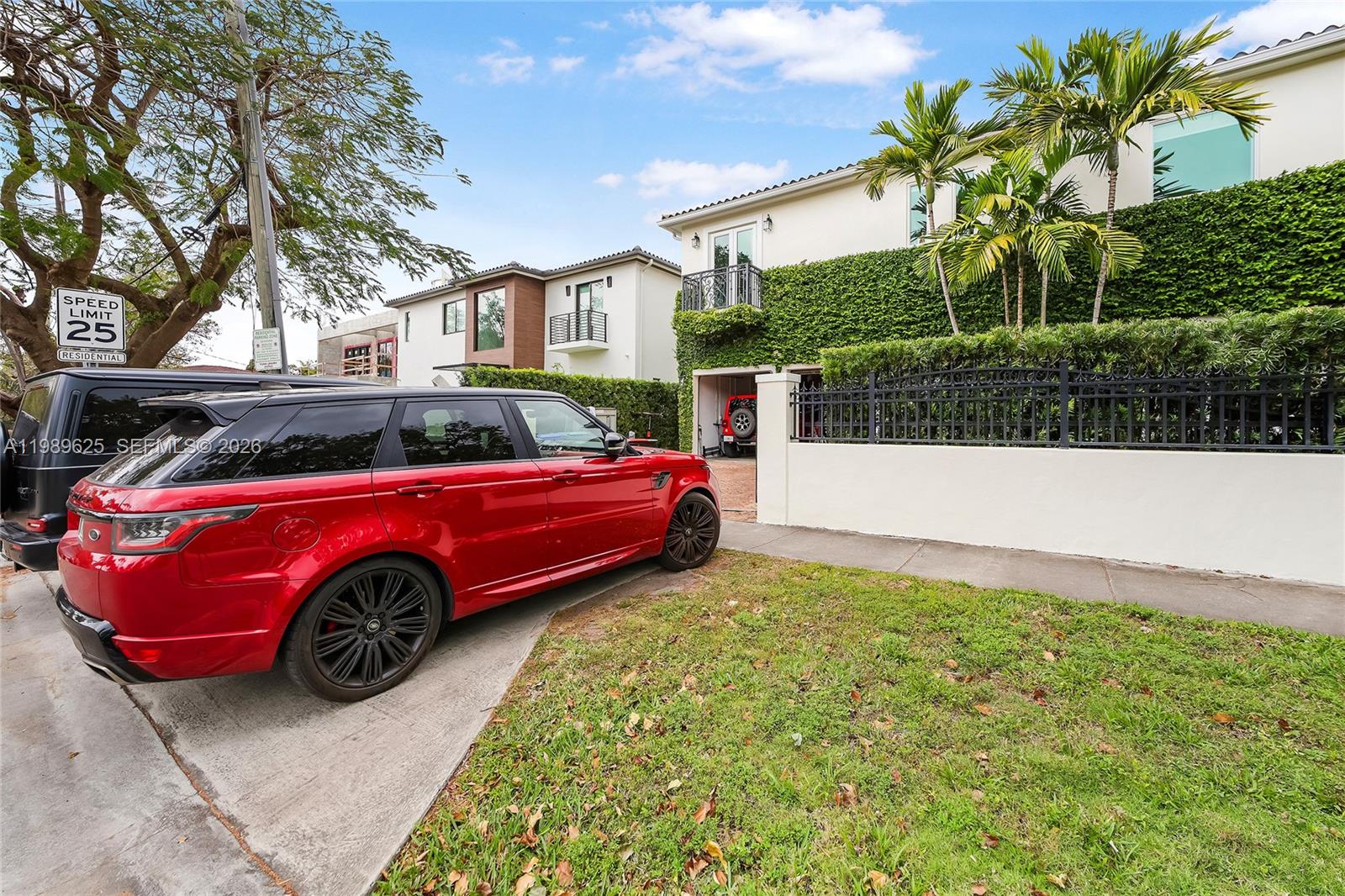 BRICKELLS FLAGLER - Residential Lease