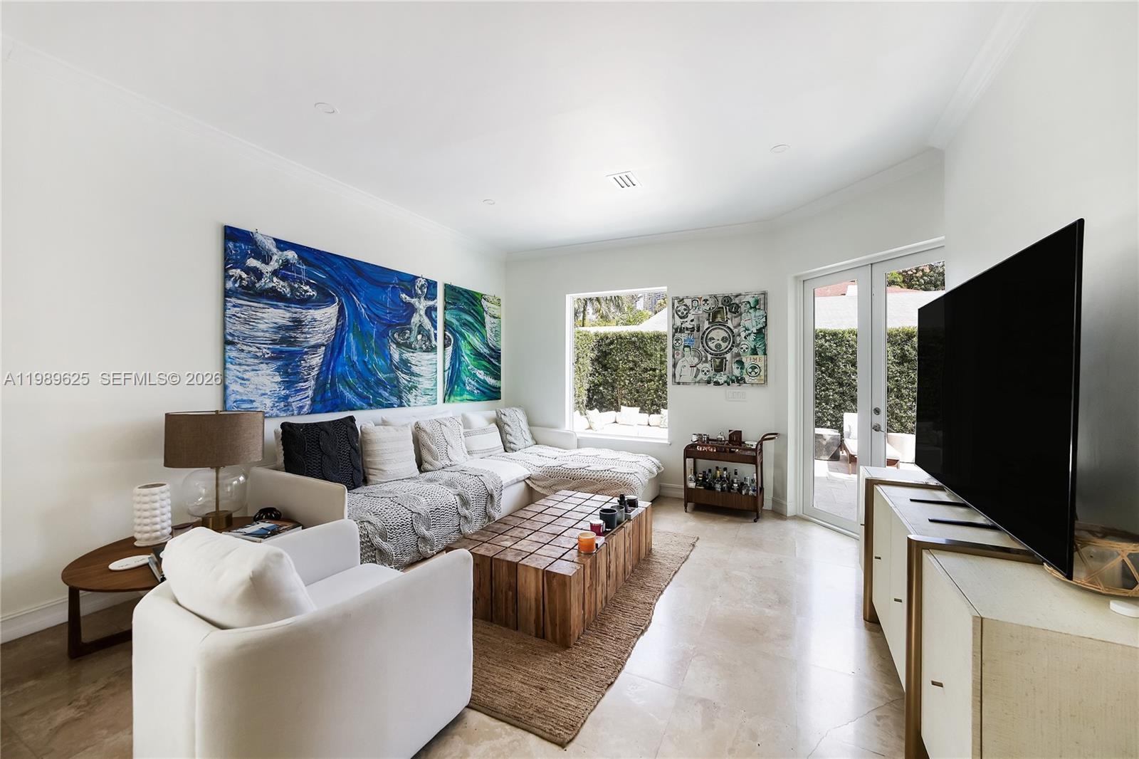 BRICKELLS FLAGLER - Residential Lease