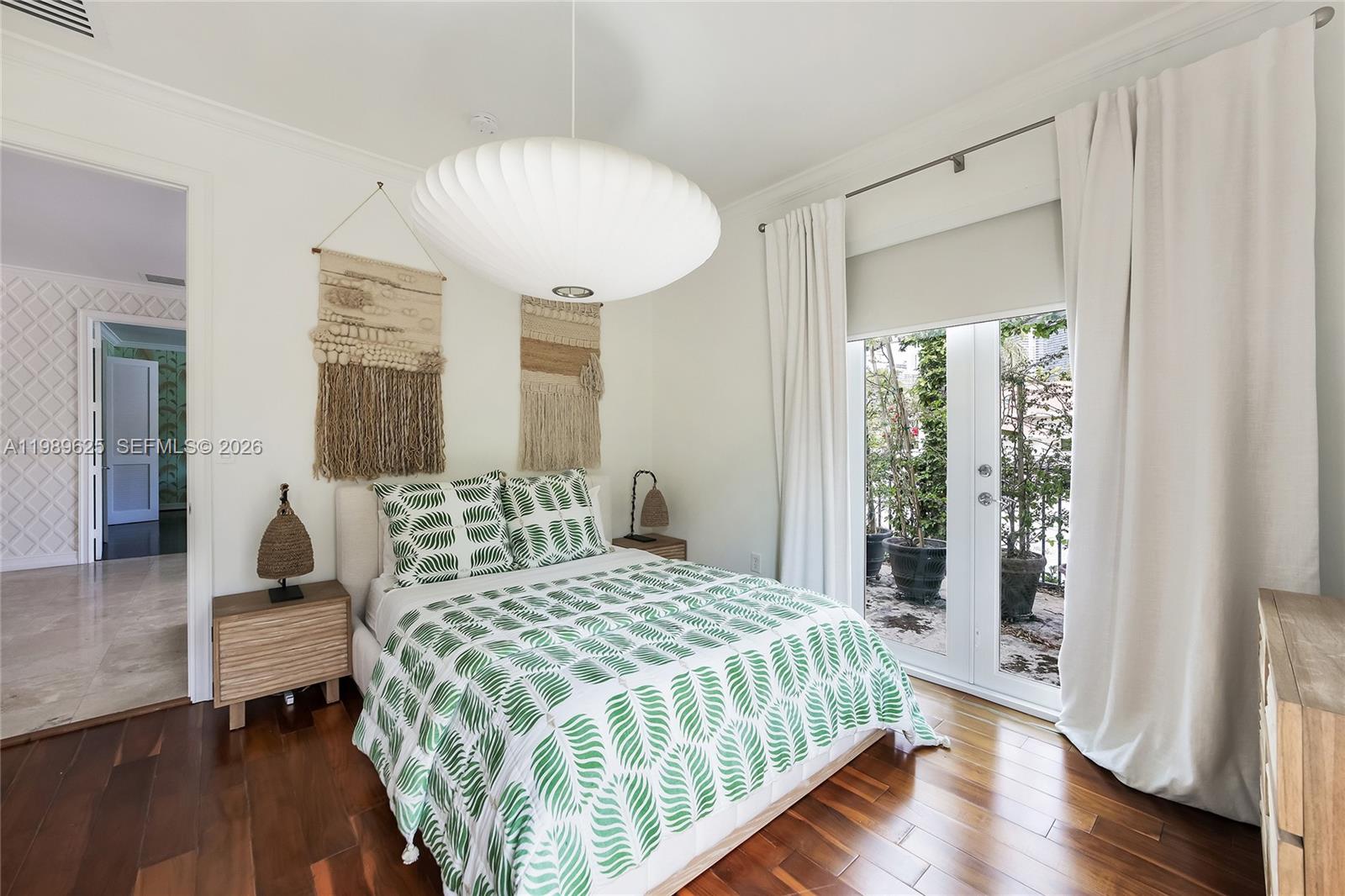 BRICKELLS FLAGLER - Residential Lease