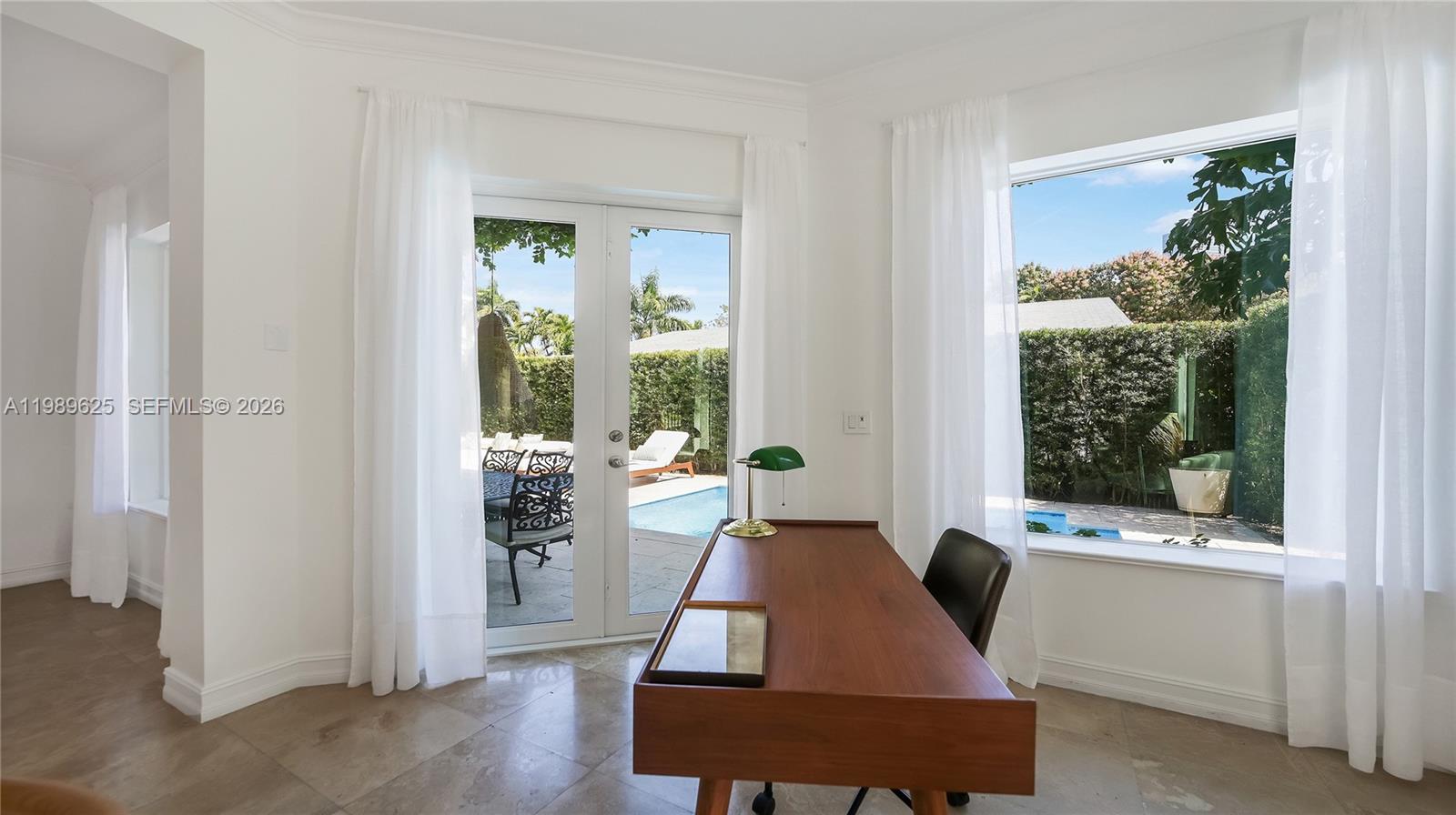 BRICKELLS FLAGLER - Residential Lease