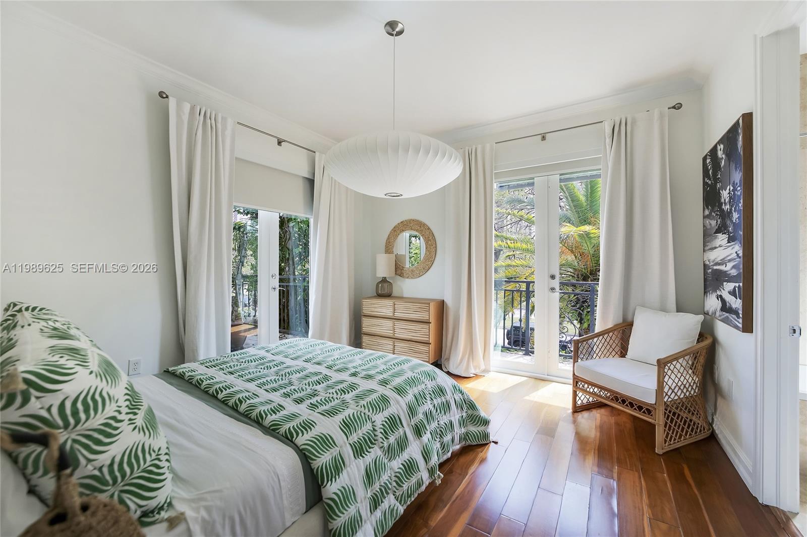 BRICKELLS FLAGLER - Residential Lease