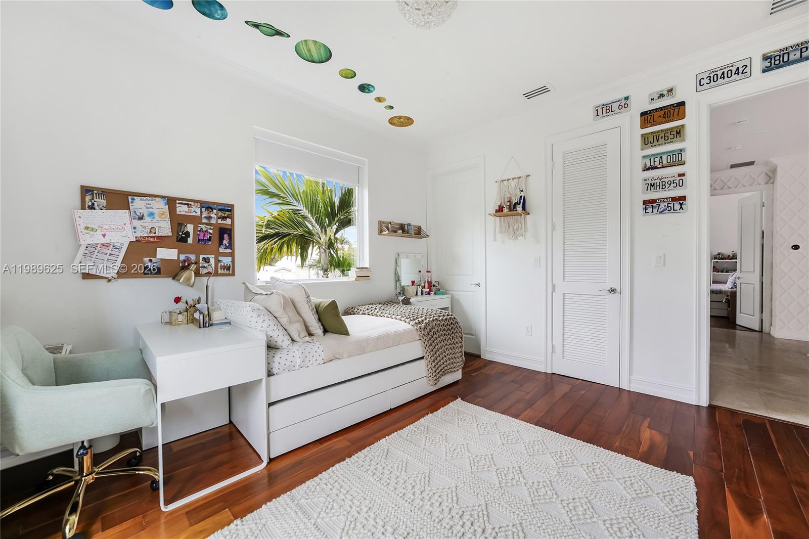 BRICKELLS FLAGLER - Residential Lease