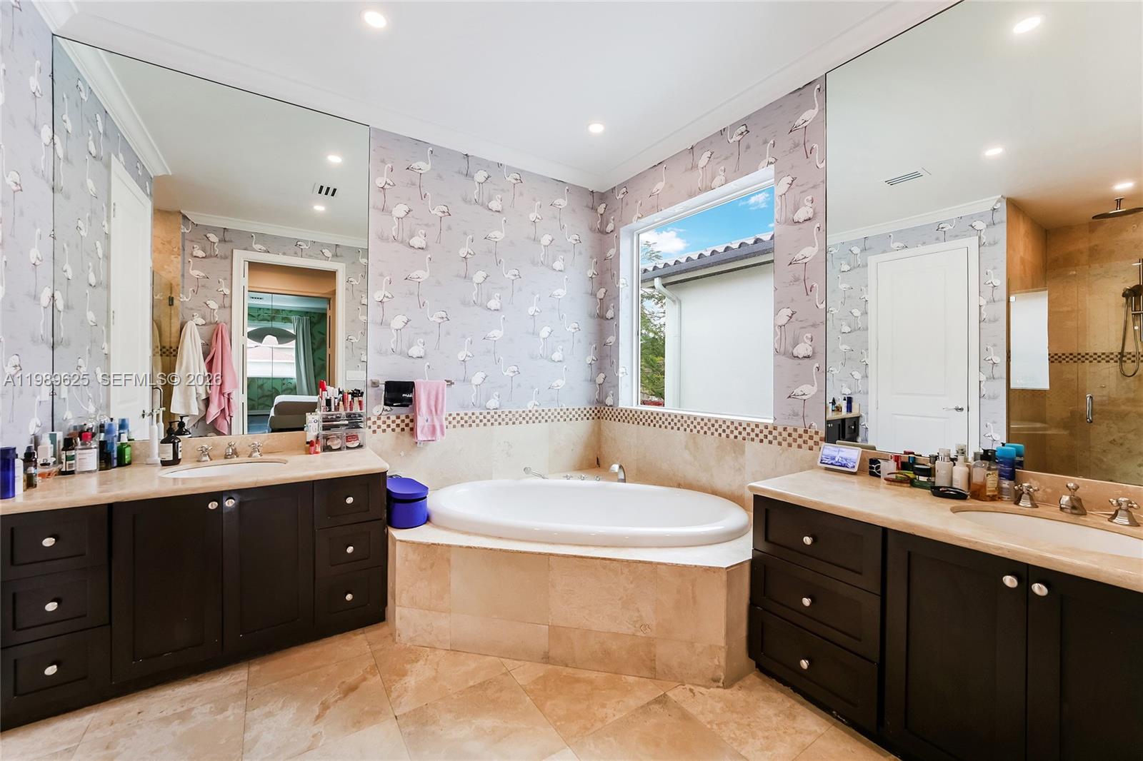 BRICKELLS FLAGLER - Residential Lease