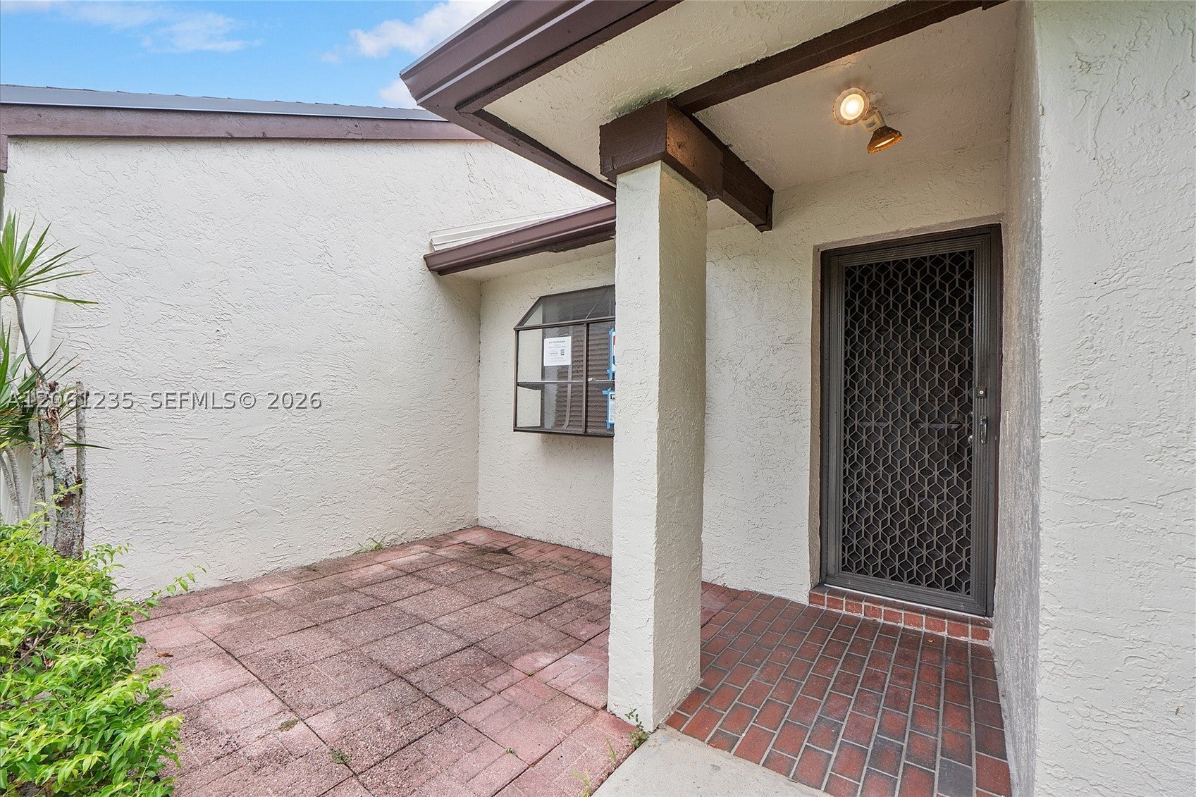 3342 Carambola Cir S