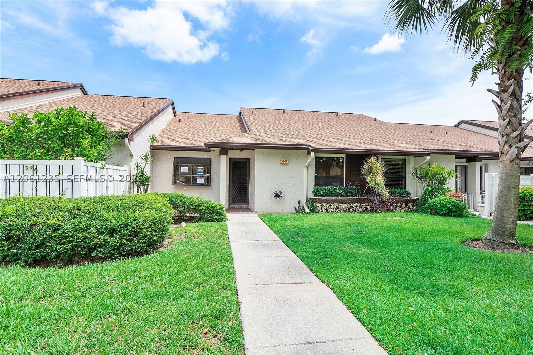 3342 Carambola Cir S