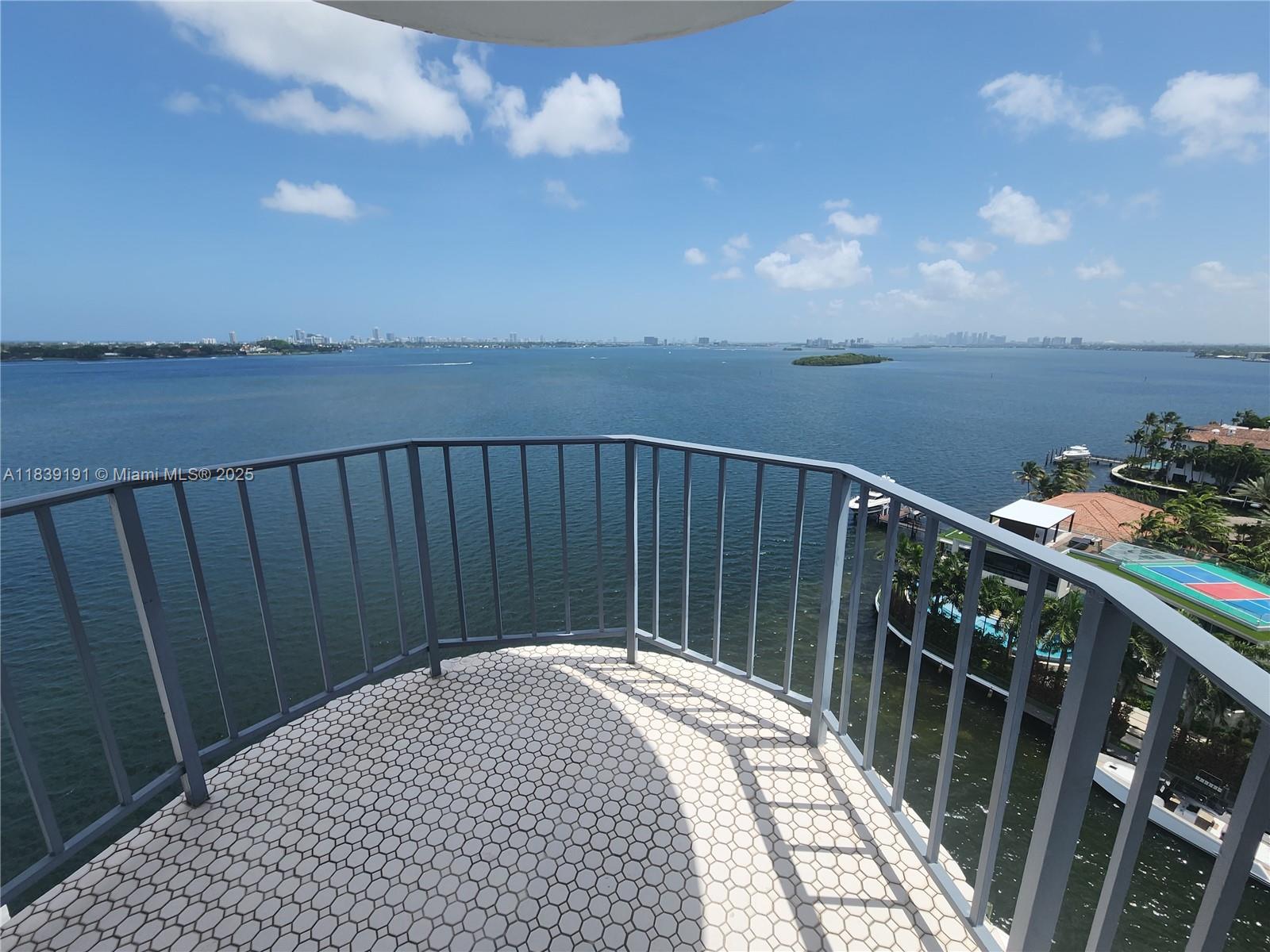 11930 N Bayshore Dr 1407