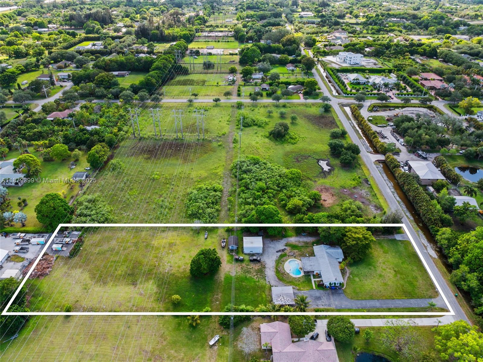 CHAMBERS SUB SE1/4 - Residential