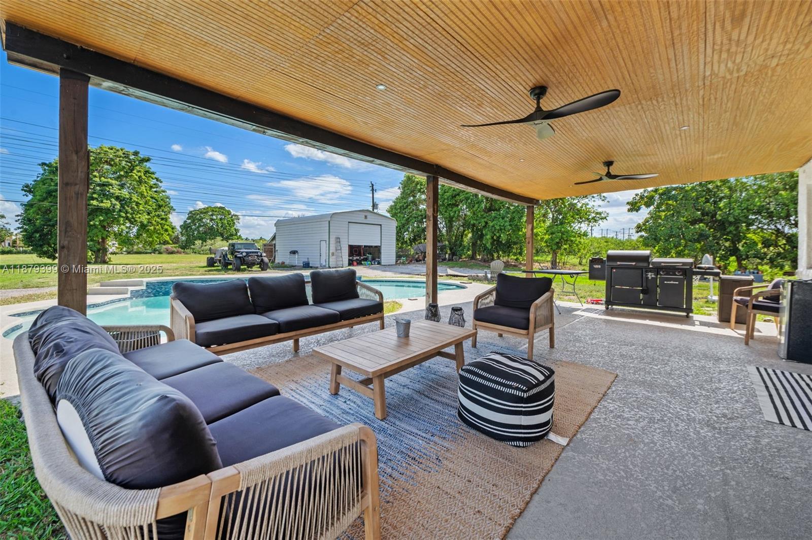 CHAMBERS SUB SE1/4 - Residential