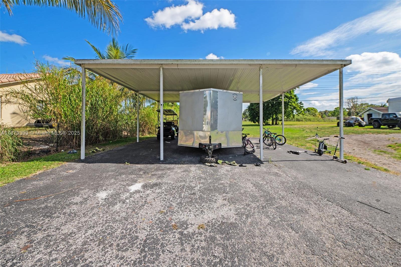 CHAMBERS SUB SE1/4 - Residential