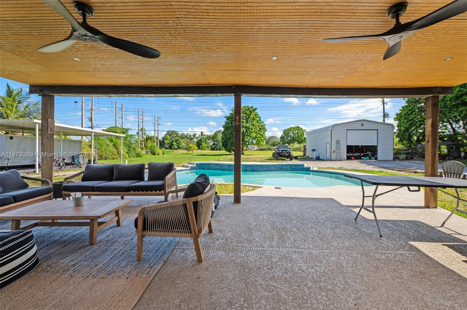 CHAMBERS SUB SE1/4 - Residential