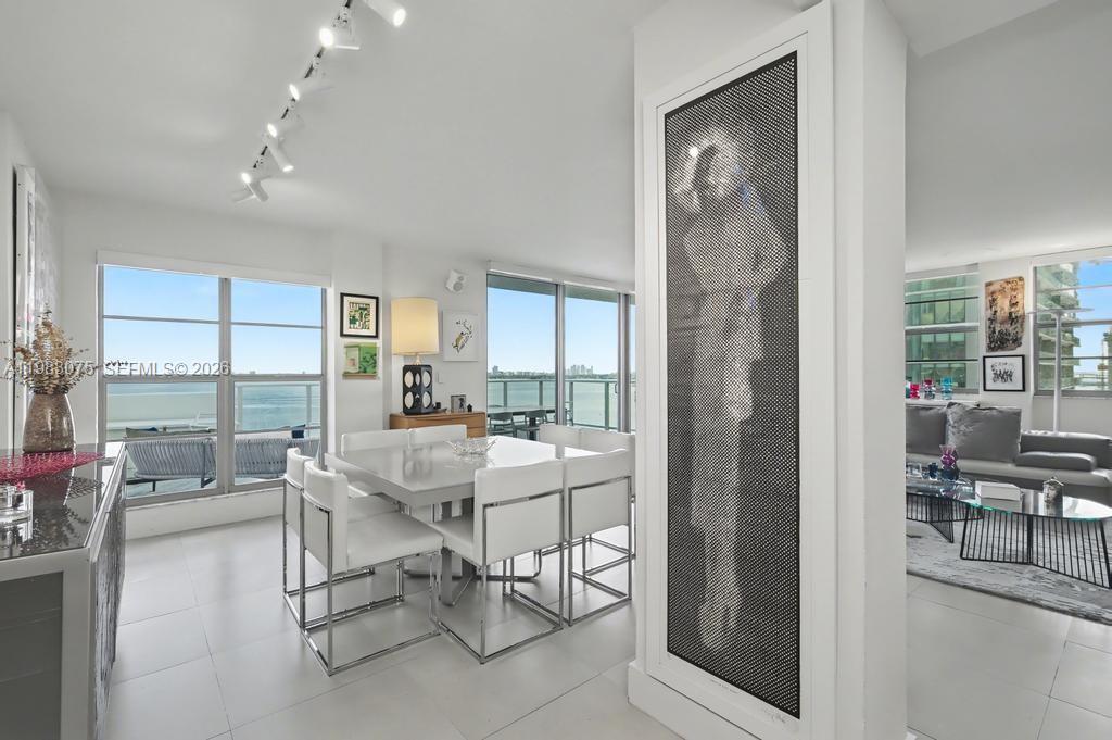 3301 NE 5th Ave PH06