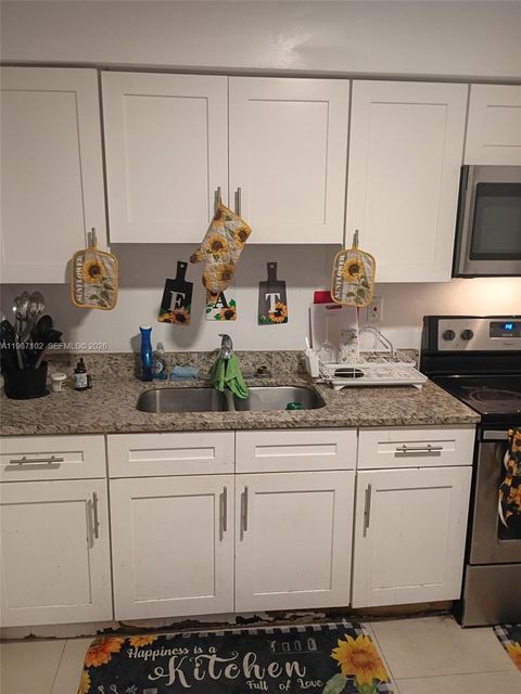 5620 NW 3rd Ave Miami FL 33127