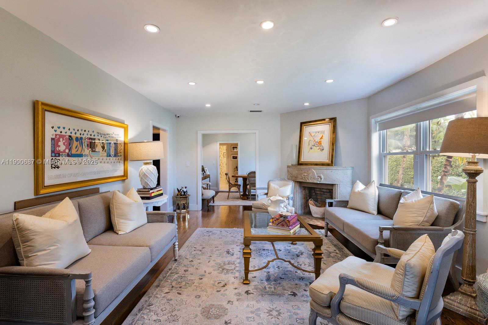 BRICKELL ESTATES - Residential