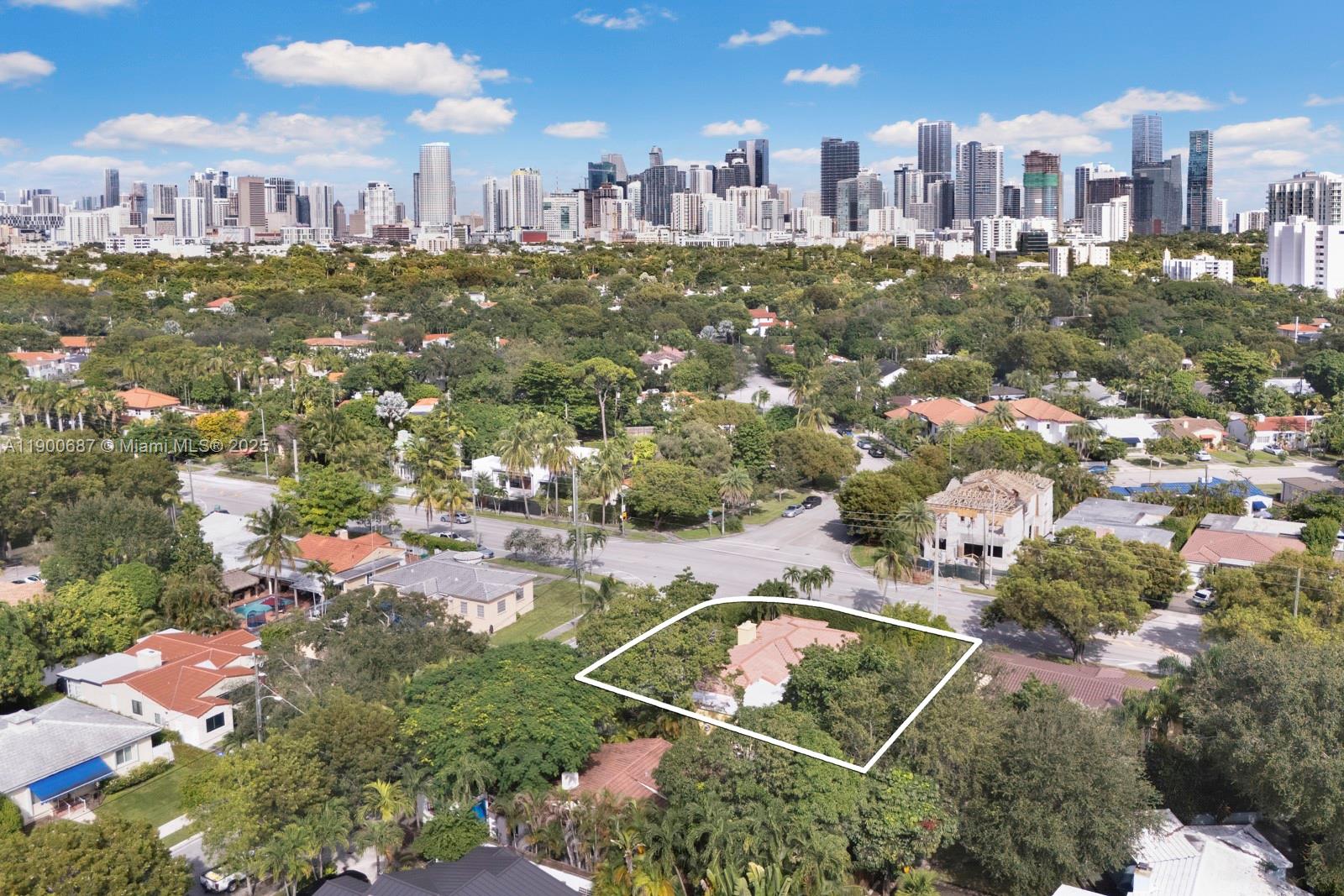 BRICKELL ESTATES - Residential