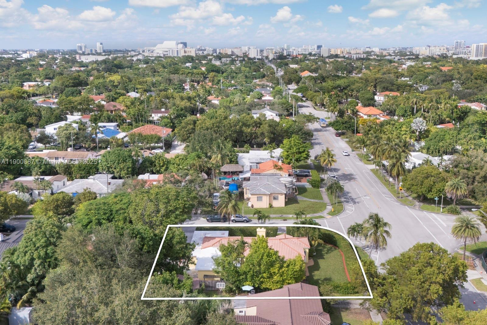 BRICKELL ESTATES - Residential