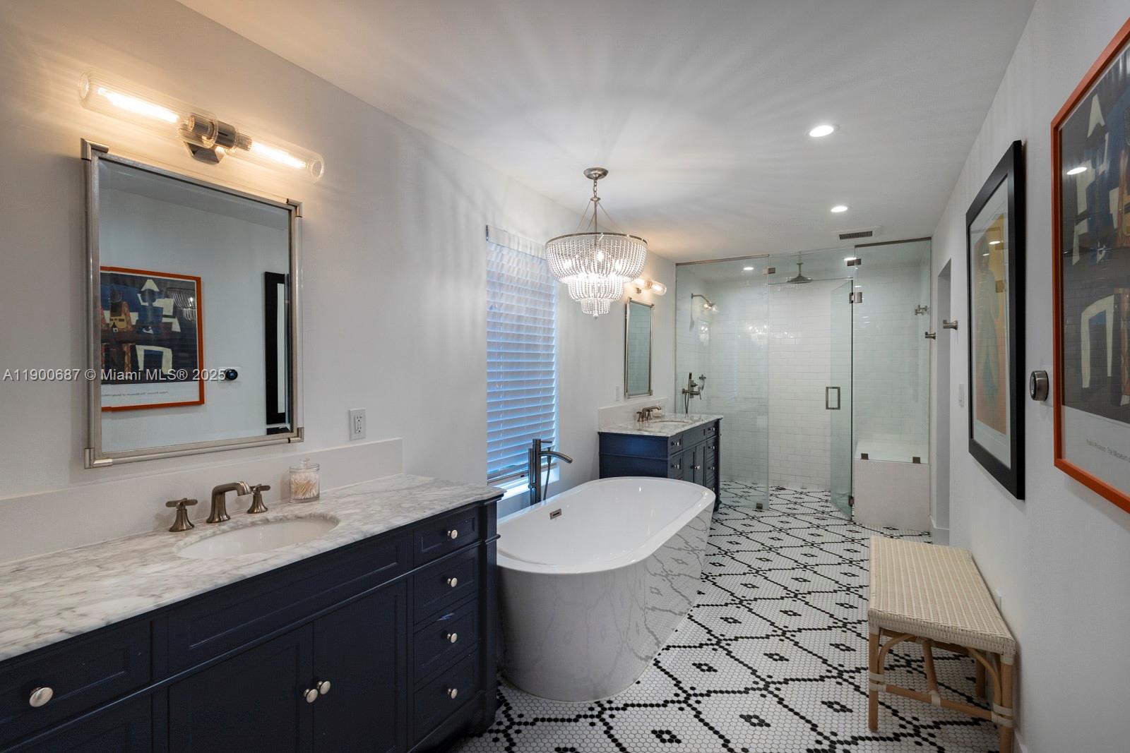 BRICKELL ESTATES - Residential