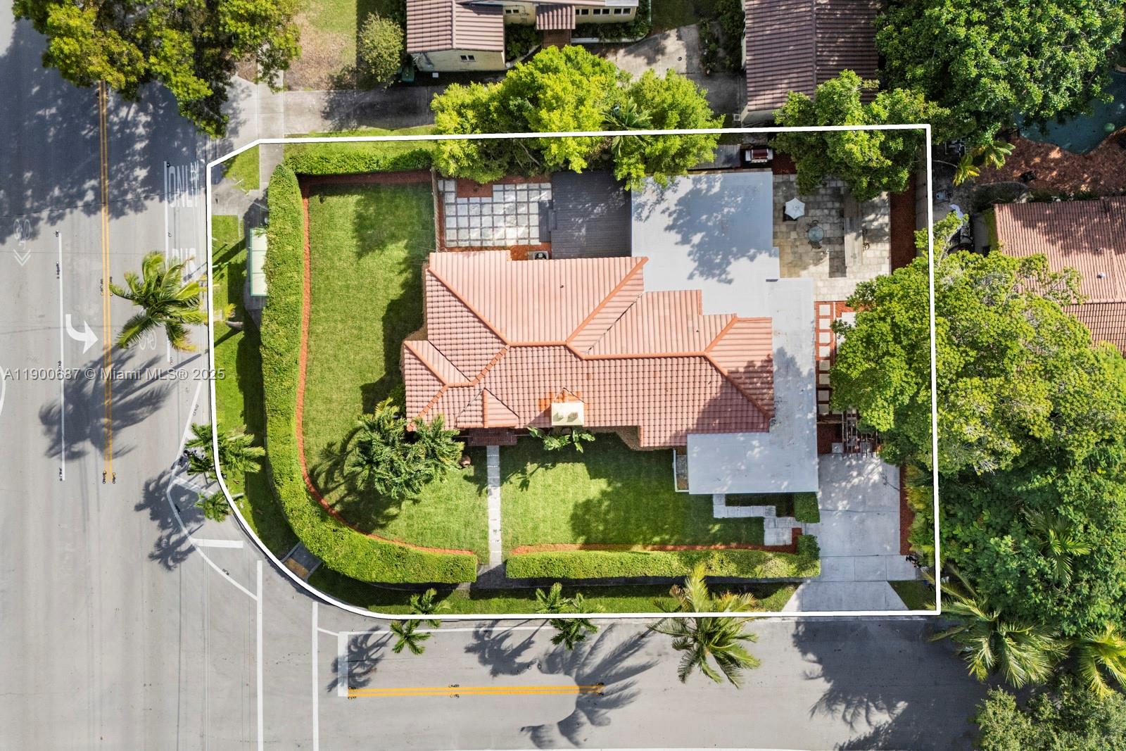 BRICKELL ESTATES - Residential