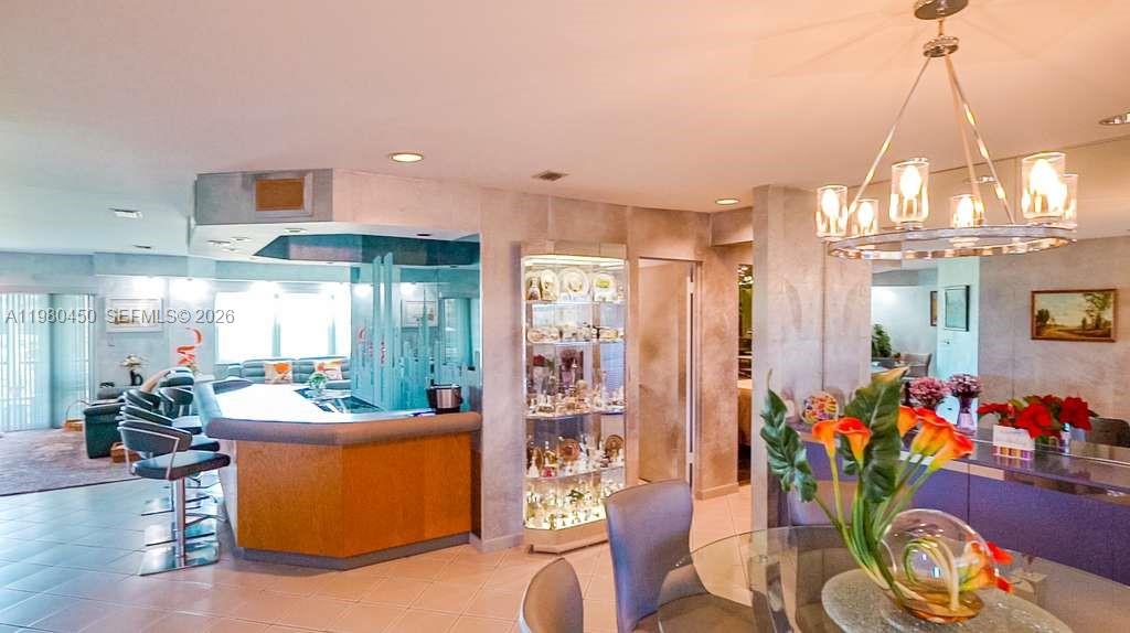 HOLLYBROOK GOLF AND TENNIS - Residential