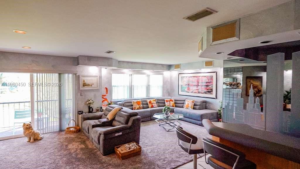 HOLLYBROOK GOLF AND TENNIS - Residential