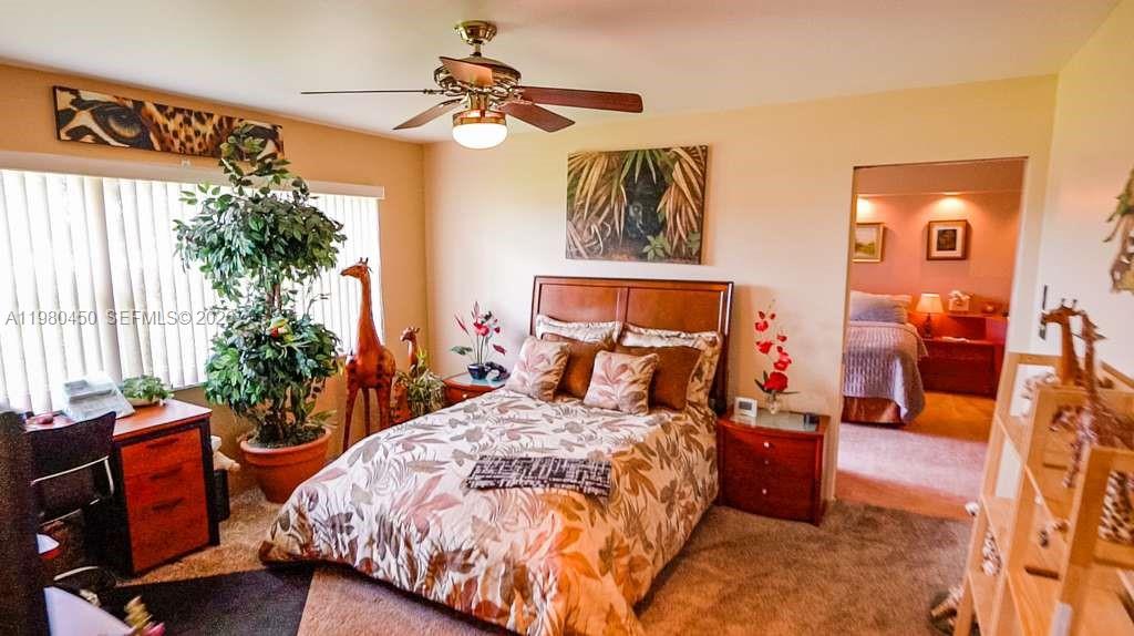 HOLLYBROOK GOLF AND TENNIS - Residential