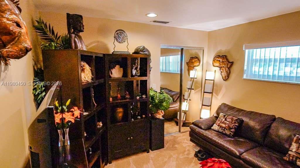 HOLLYBROOK GOLF AND TENNIS - Residential