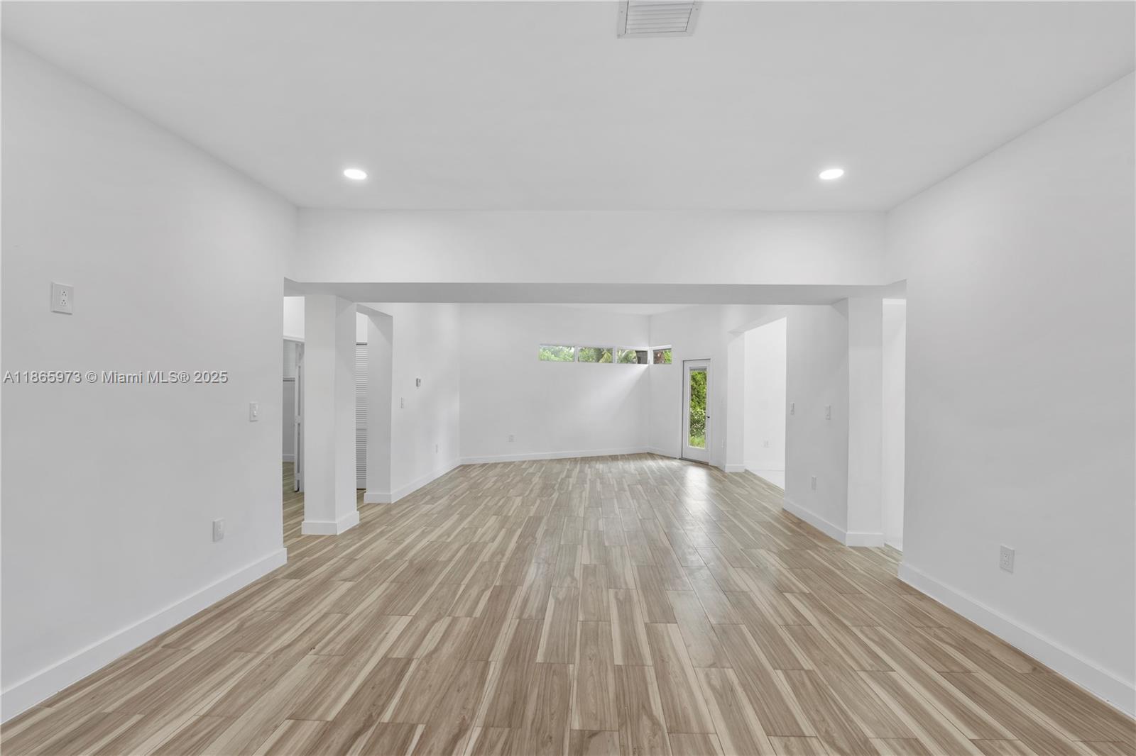 NORSHORE - Residential