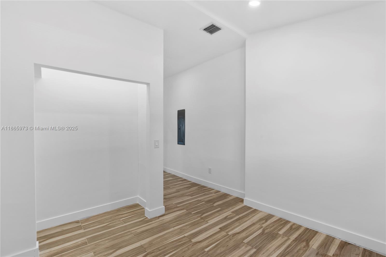 NORSHORE - Residential