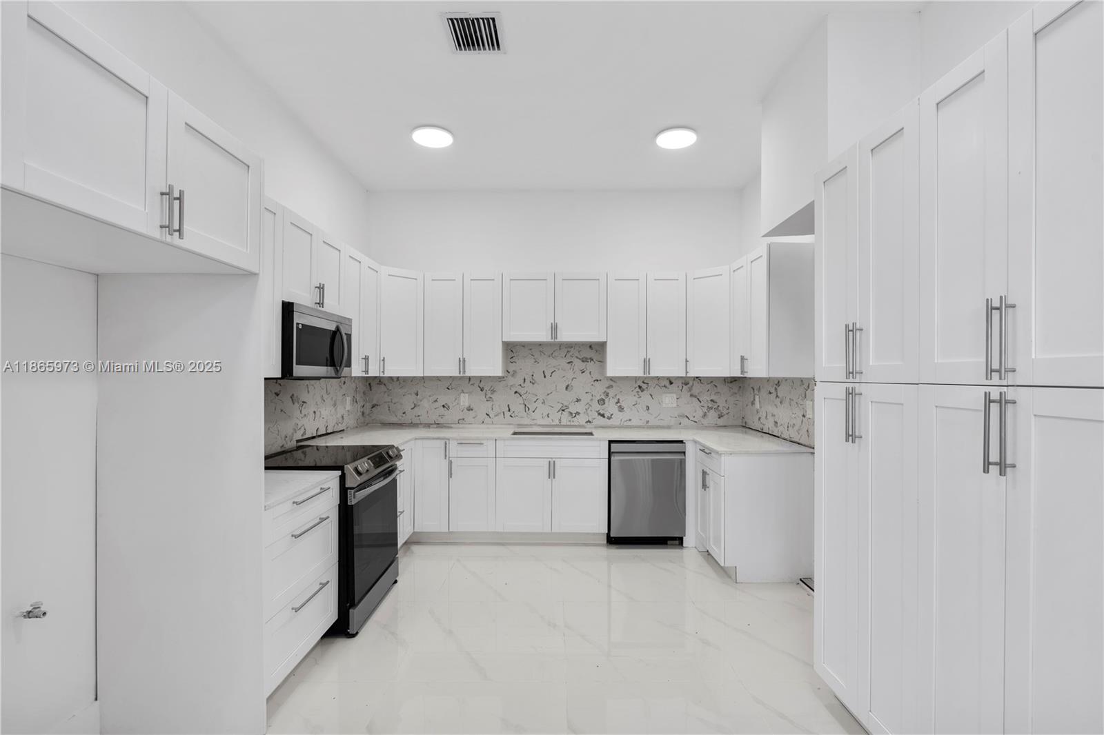 NORSHORE - Residential