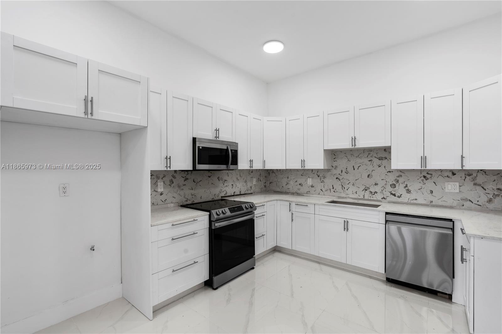 NORSHORE - Residential