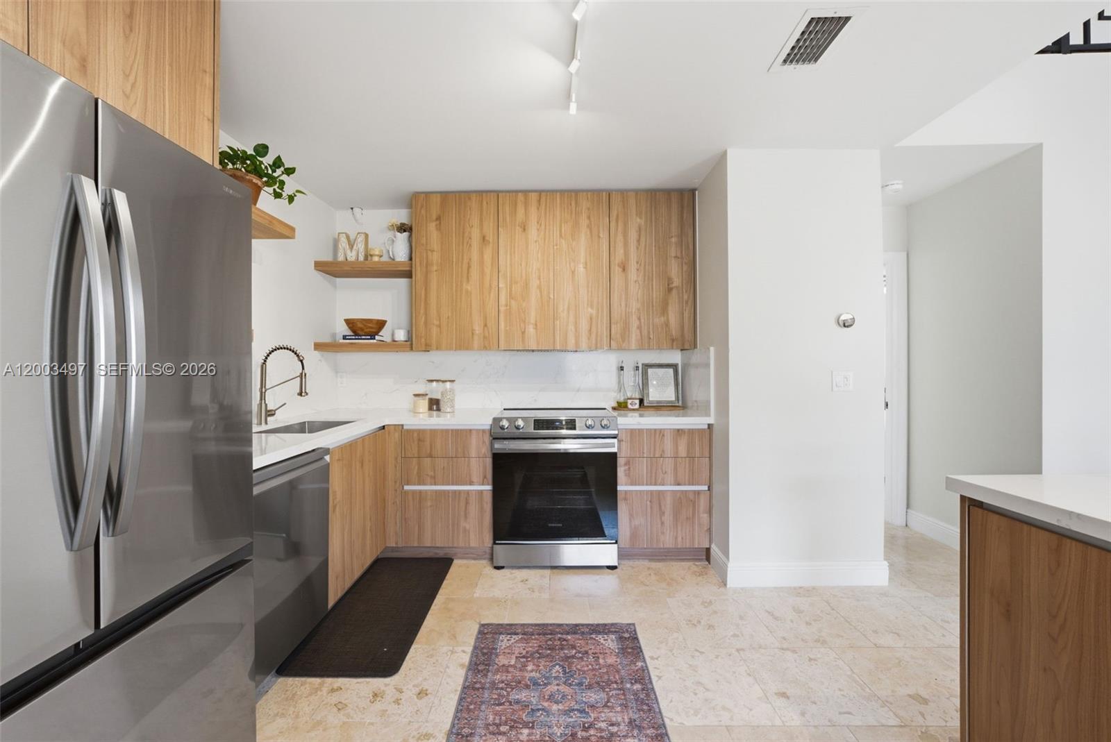 CONDO G AT MEDITERRANEA - Residential Lease