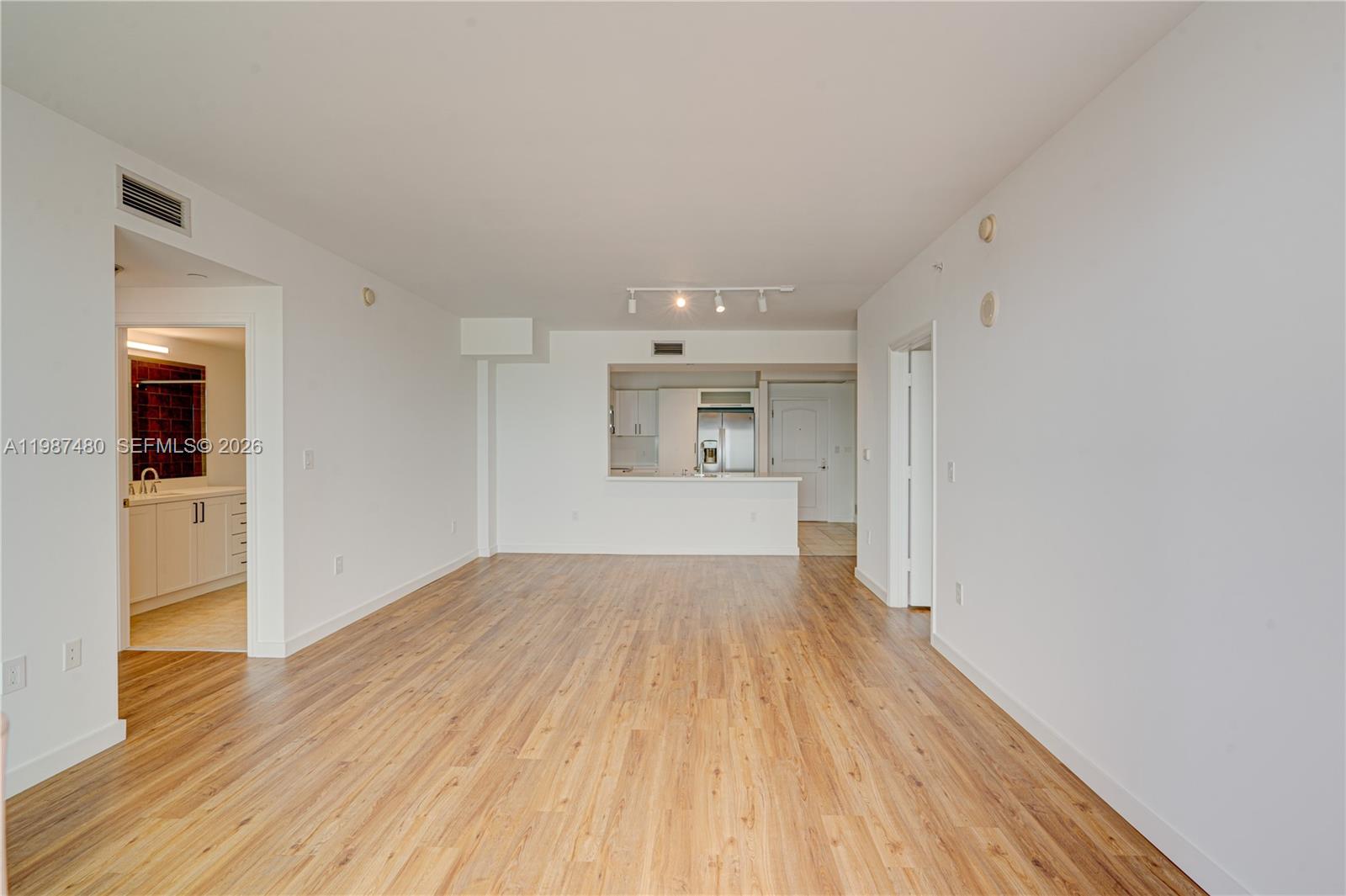 TOSCANO CONDO - Residential Lease