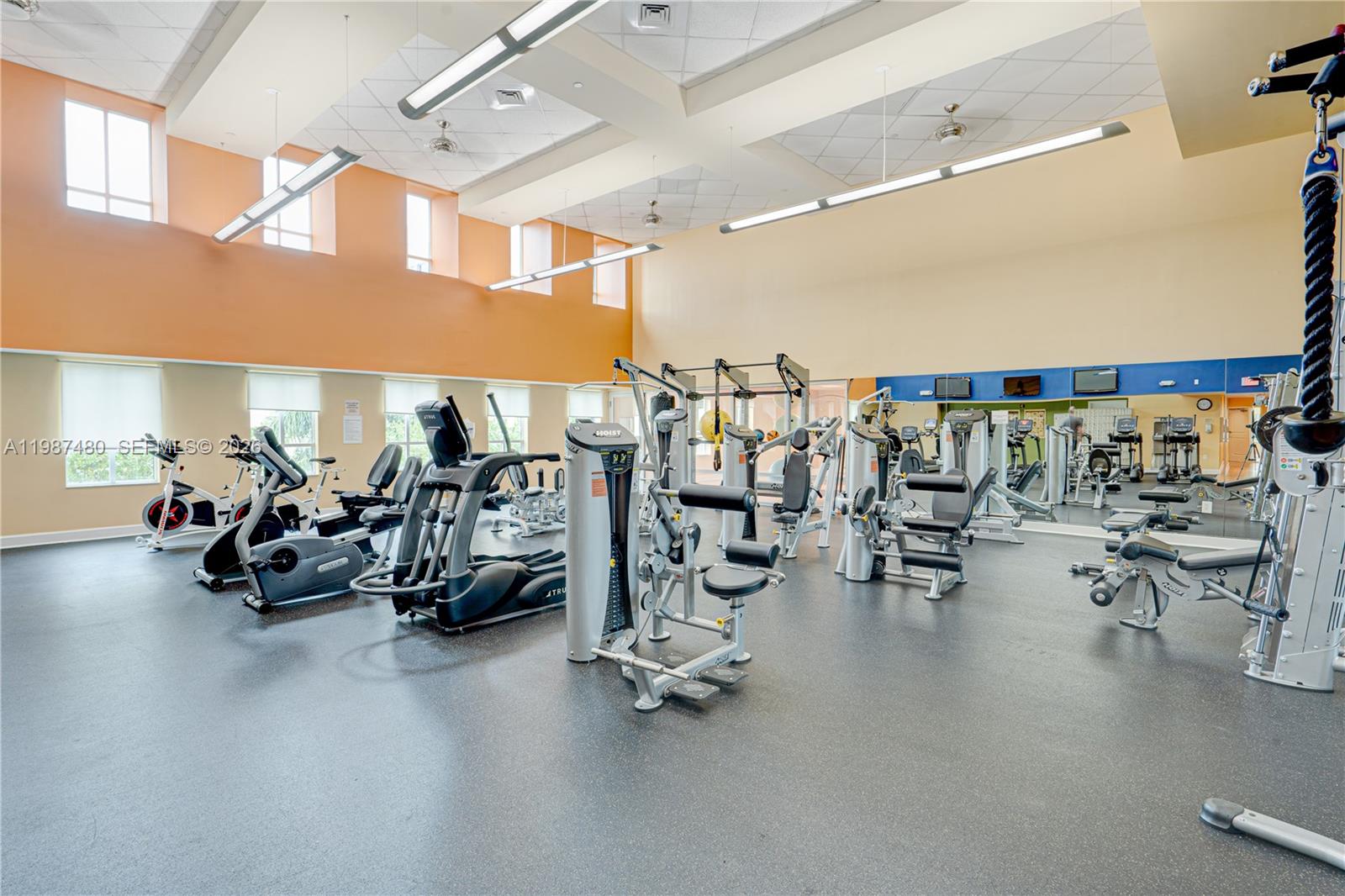 TOSCANO CONDO - Residential Lease