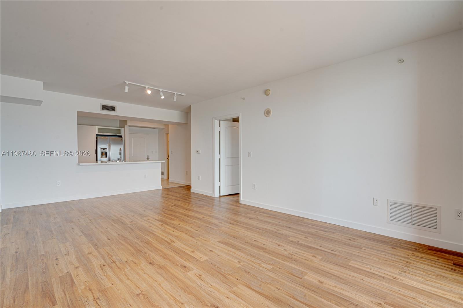 TOSCANO CONDO - Residential Lease