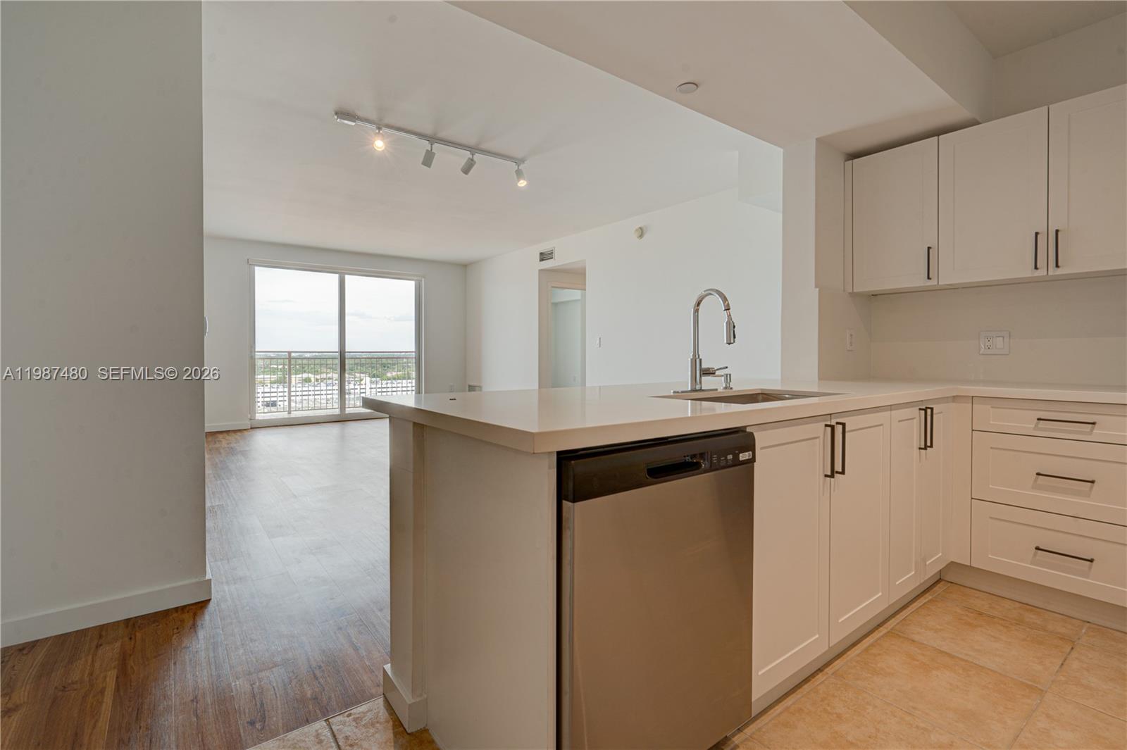 TOSCANO CONDO - Residential Lease