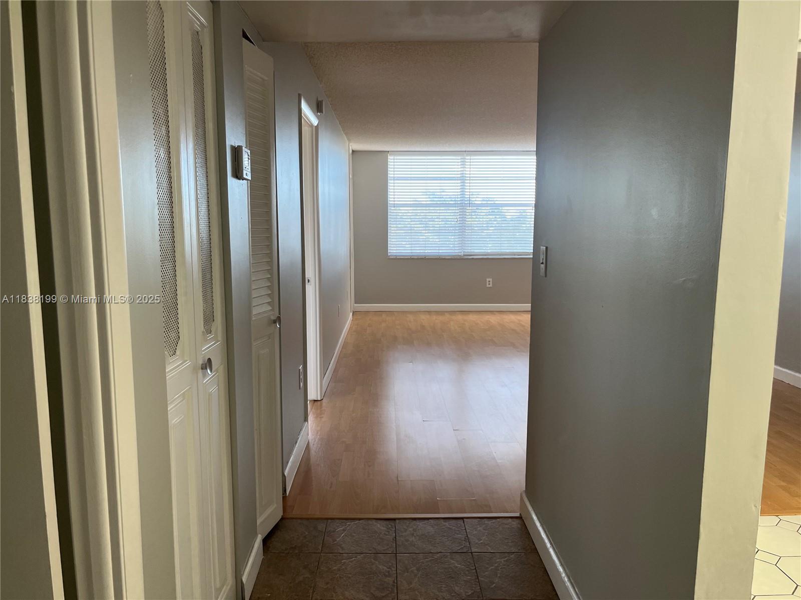 1300 Saint Charles Pl 613, Pembroke Pines, FL, 33026/$125,000 2 1300 Saint Charles Pl 613