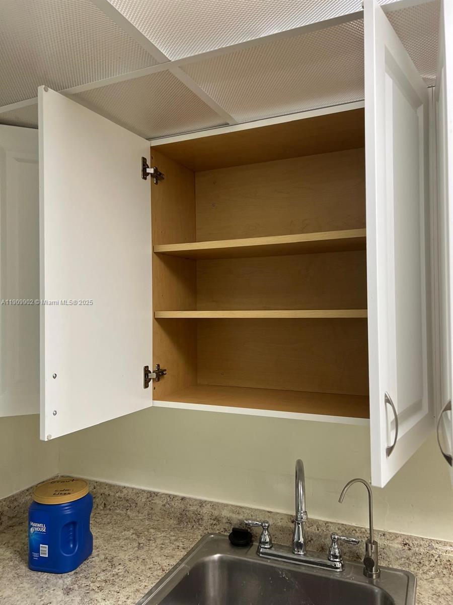 VERSAILLES GARDENS CONDO - Residential Lease