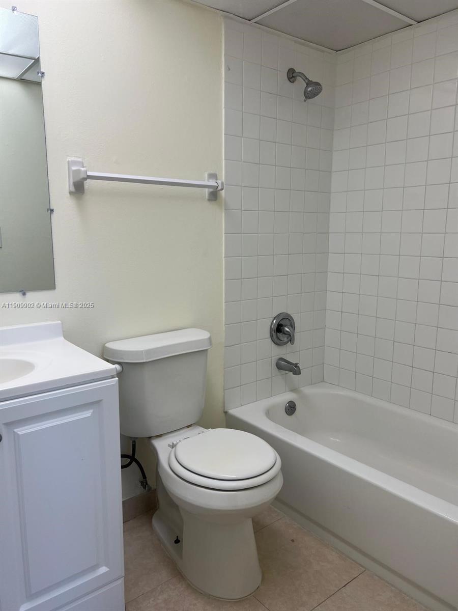 VERSAILLES GARDENS CONDO - Residential Lease