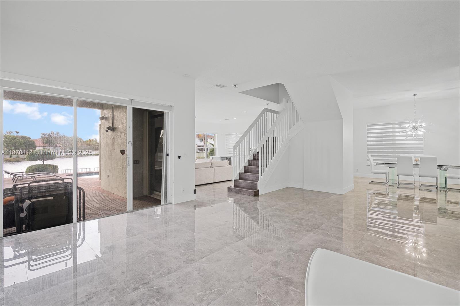 POD 8 AT MONARCH LAKES - Residential Lease