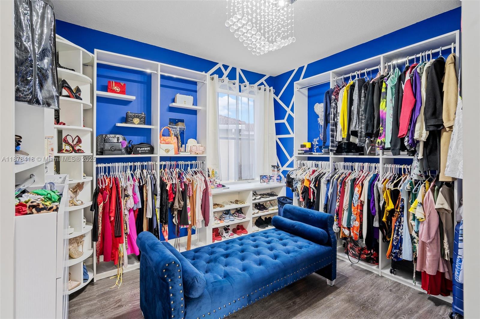 POD 8 AT MONARCH LAKES - Residential Lease